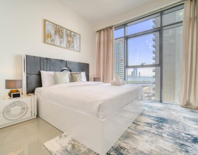 Минималистские двуспальные апартаменты в Beach Vista Tower 2 Emaar Beachfront